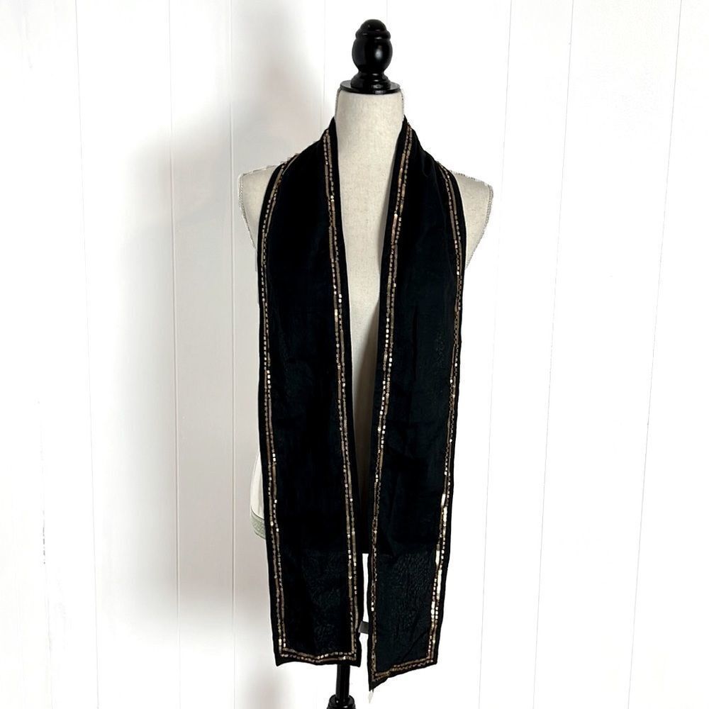 Women Beads Scarf 